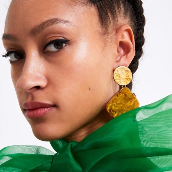 Zara Jewelry - Zara tan statement earrings